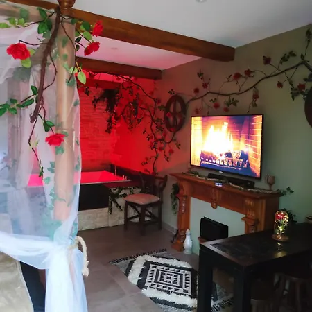 Affittacamere La Demeure De Poulpican Chambre Broceliande Jacuzzi Charme Et Romantique Mer Plage Restaurant A 300m Golfe Saint Tropez *