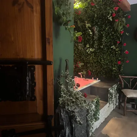 La Demeure De Poulpican Broceliande Jacuzzi Charme Et Romantique Restaurant A 300m Golfe Saint Tropez 3* لا كروا فالميه