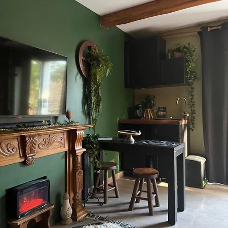 La Demeure De Poulpican Broceliande Jacuzzi Charme Et Romantique Restaurant A 300m Golfe Saint Tropez